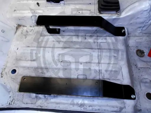 Base asiento fija derecha Suzuki Samurai